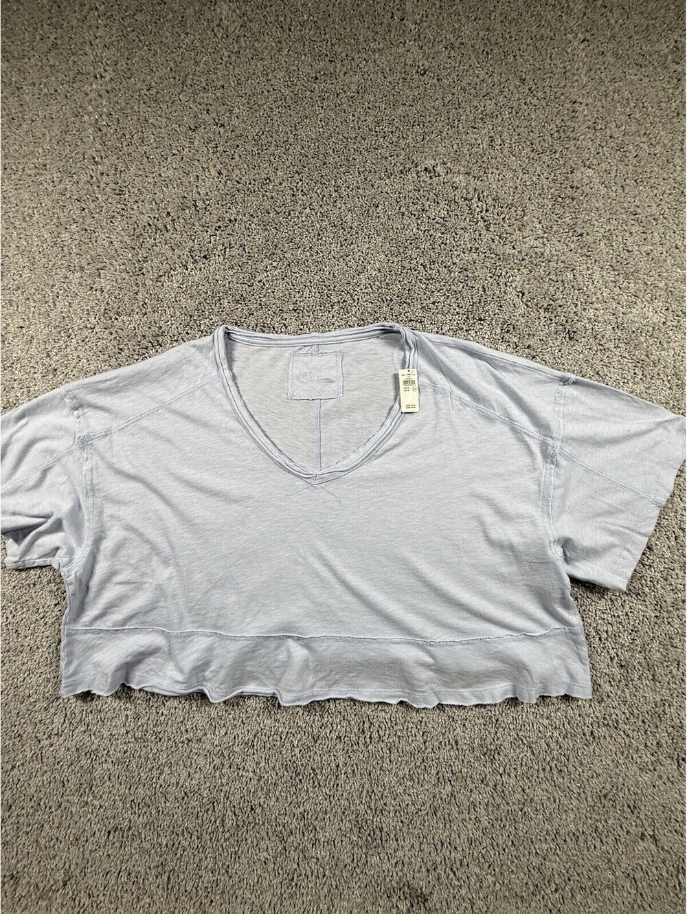 NEW Aerie women's Medium Happiest Cropped V Neck T-Shirt top tee Misty sky blue